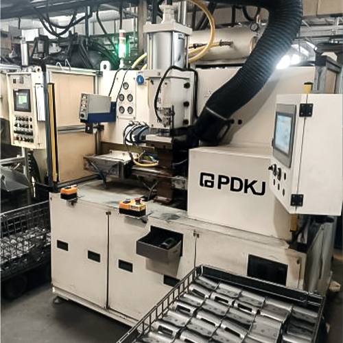 Otomotiv Amortis&ouml;r Braketi İ&ccedil;in &Ccedil;ift Taraflı Dışb&uuml;key Kaynak Makinesi